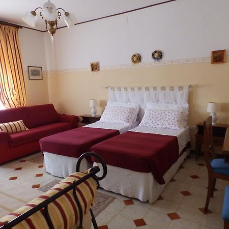 Ploaghe Sa Chessa B&B المظهر الخارجي الصورة