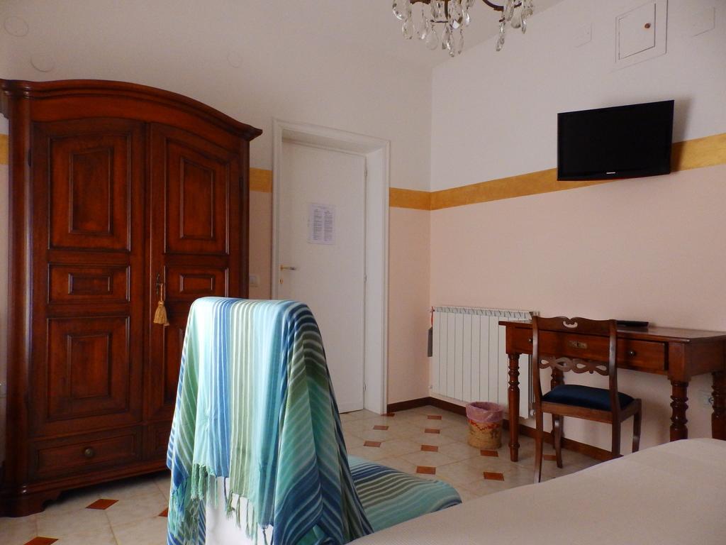 Ploaghe Sa Chessa B&B المظهر الخارجي الصورة