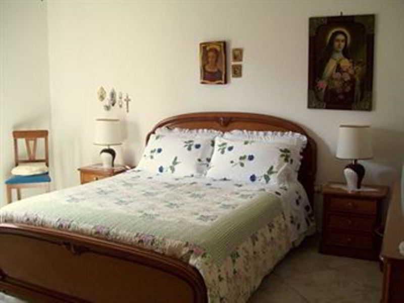 Ploaghe Sa Chessa B&B المظهر الخارجي الصورة