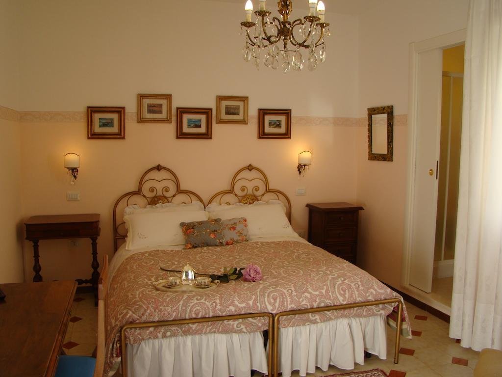 Ploaghe Sa Chessa B&B المظهر الخارجي الصورة